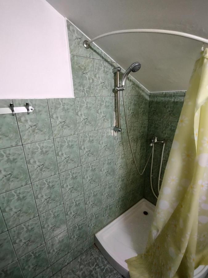 Pensiunea Ghita Vasile Vadu Izei Εξωτερικό φωτογραφία